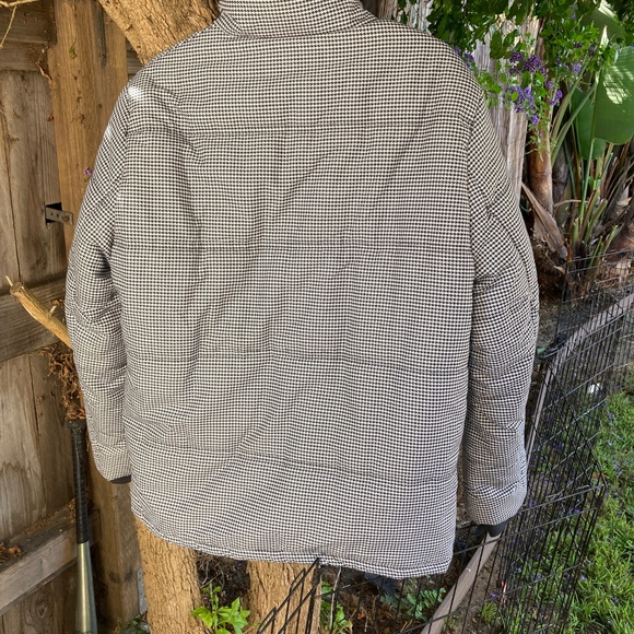 Black and White Puffer Jacket with Nice Detail by PURE NAVY - Picture 3 of 10